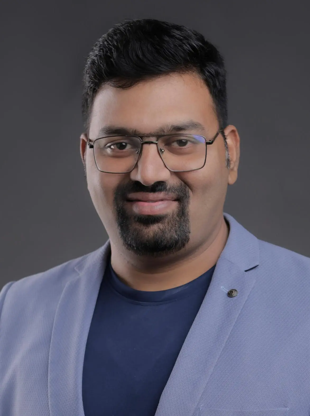 Dr. Shashank Vijapure – Periodontist & Implant Specialist, Sangli
